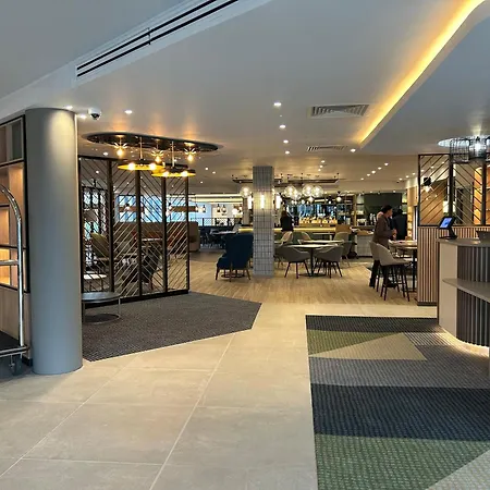 Holiday Inn London Luton North-2